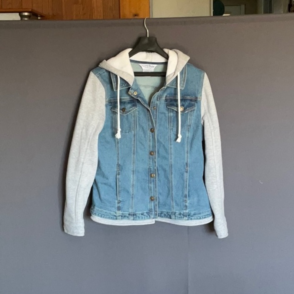 NorthStyle Denim Hoodie sz large